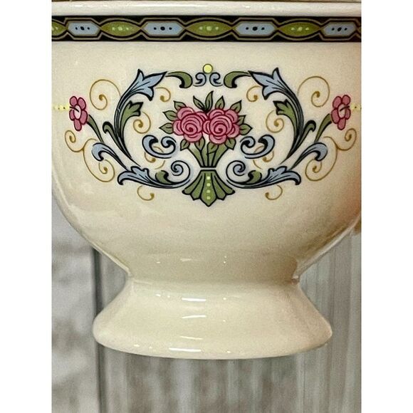 Vintage Demitasse Teacup and Saucer Pickard China The Danbury Mint - Picture 3 of 5